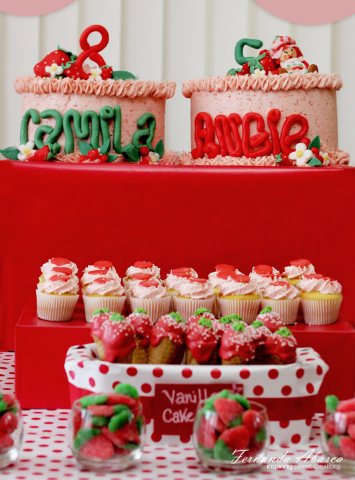 Strawberry Shortcake Birthday Cakes on Strawberry Shortcake Cake Celebration Cakes Collection Pib Sharing